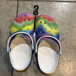 Crocs Classic Spray Dye Clogs Rainbow Unisex Men Size 4/ Women's Size 6 NWT